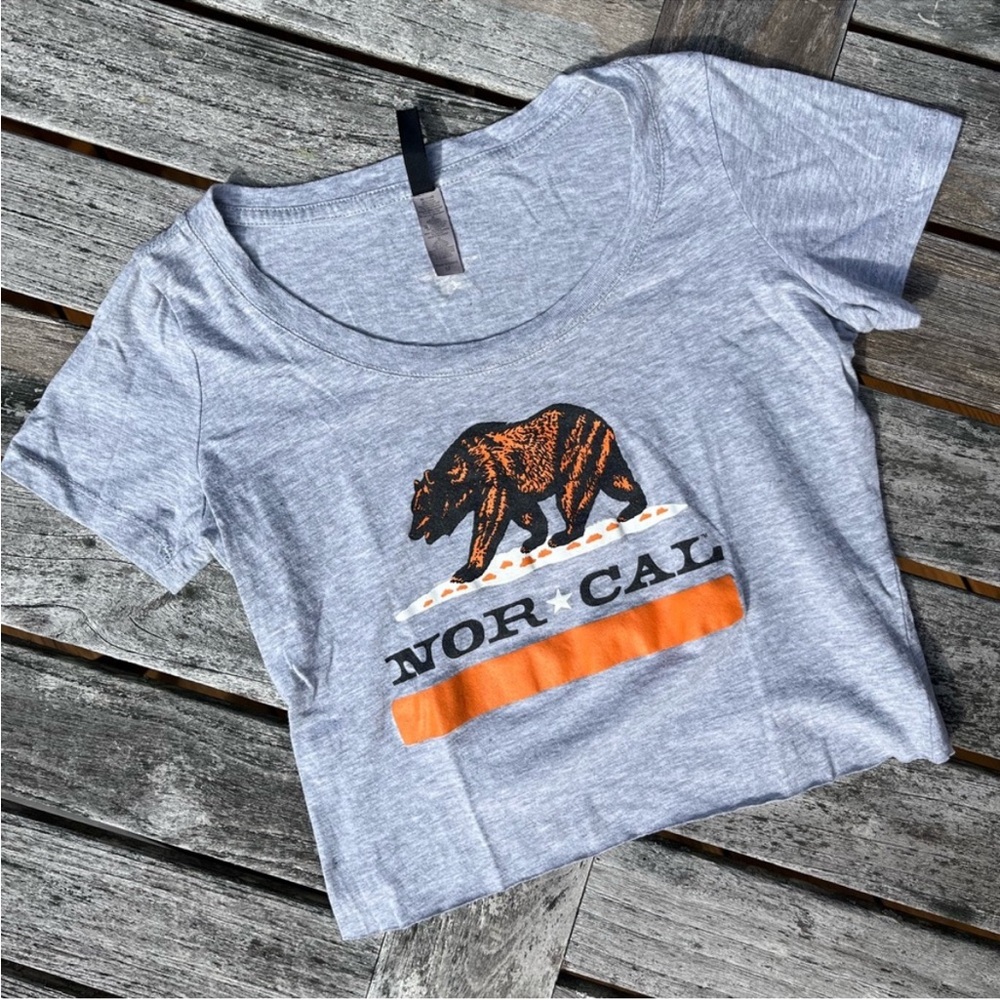 Cali Cropped Graphic Tee
